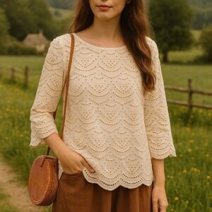 GAP Embroidered Eyelet M‎ Cream Cotton Top Scalloped Cottagecore Boho Prairie